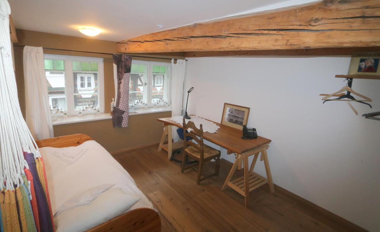 Fachwerk-kultur-pension Tangobrücke * Einbeck